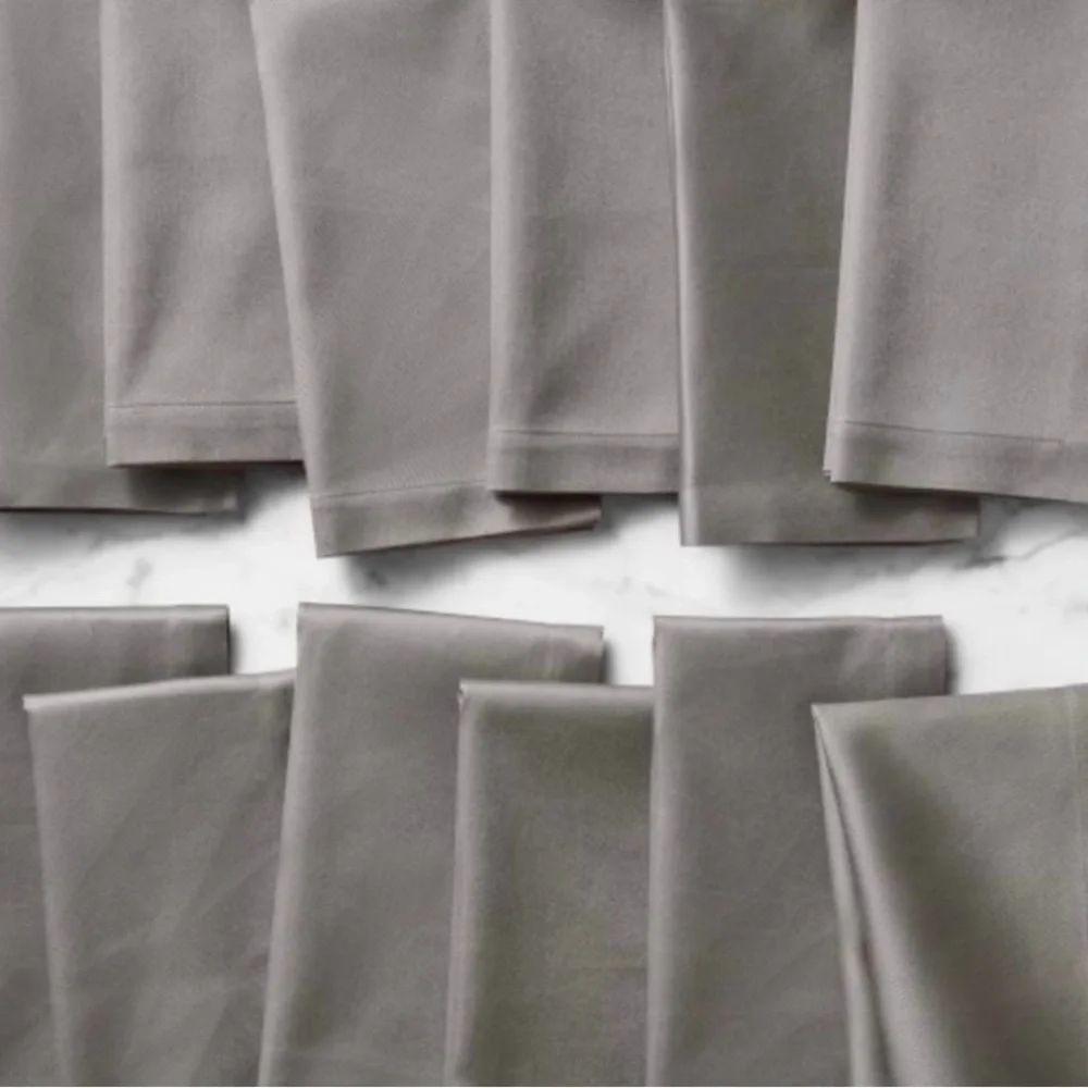 Williams Sonoma 12 Charcoal Hotel Dinner Napkins